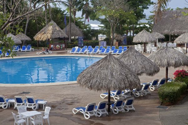 Occidental Tamarindo